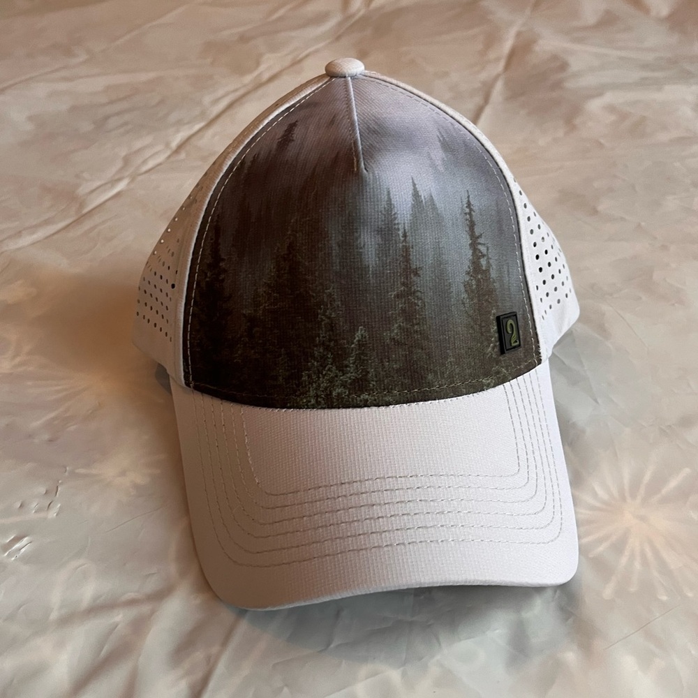 Purposefully Lost Performance Mountain Trucker Hat for Boys and Girls NWT